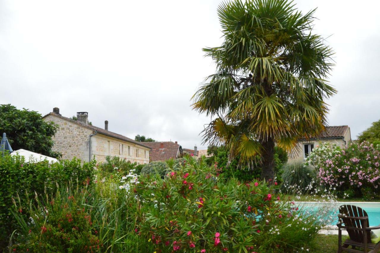 Chambres D'Hotes Du Domaine De Lansac Lansac  Bagian luar foto